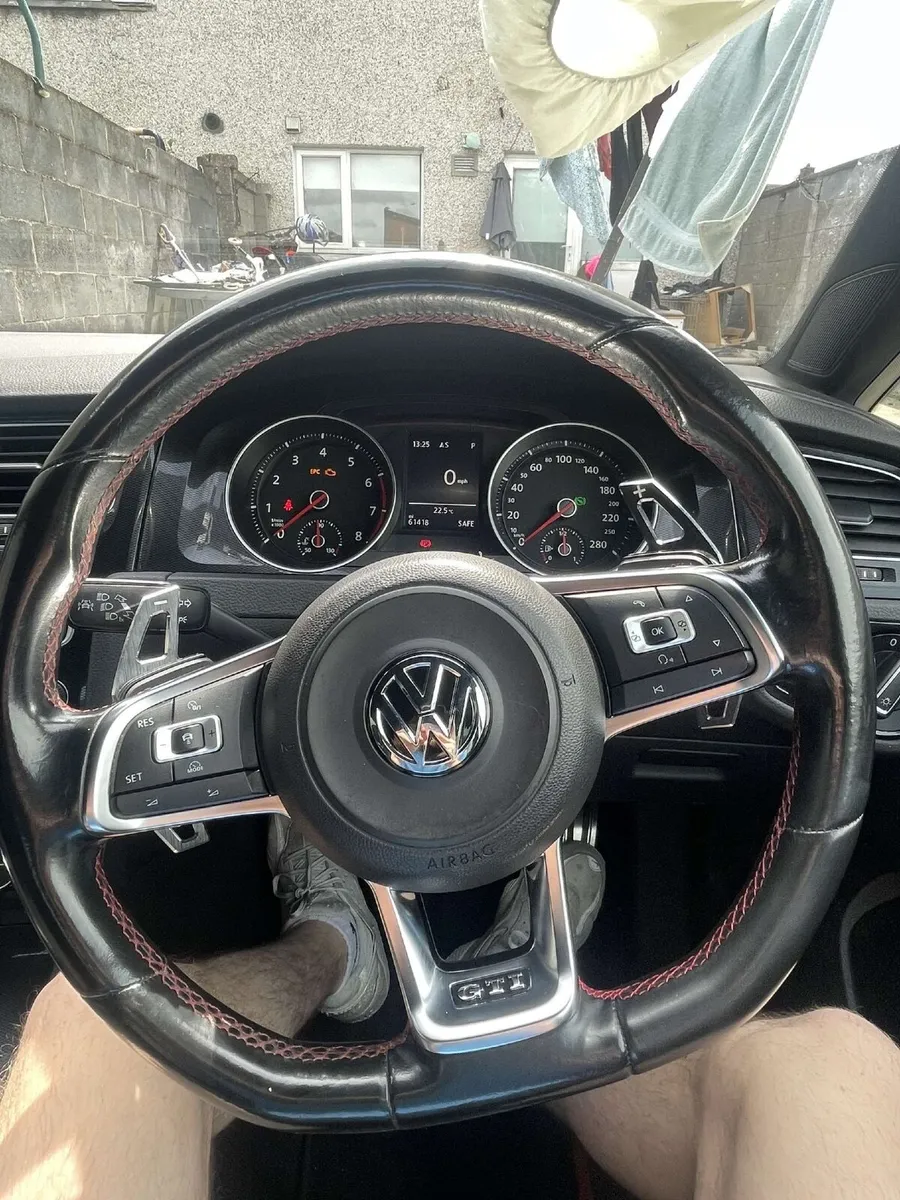 Volkswagen Golf 2014 - Image 1