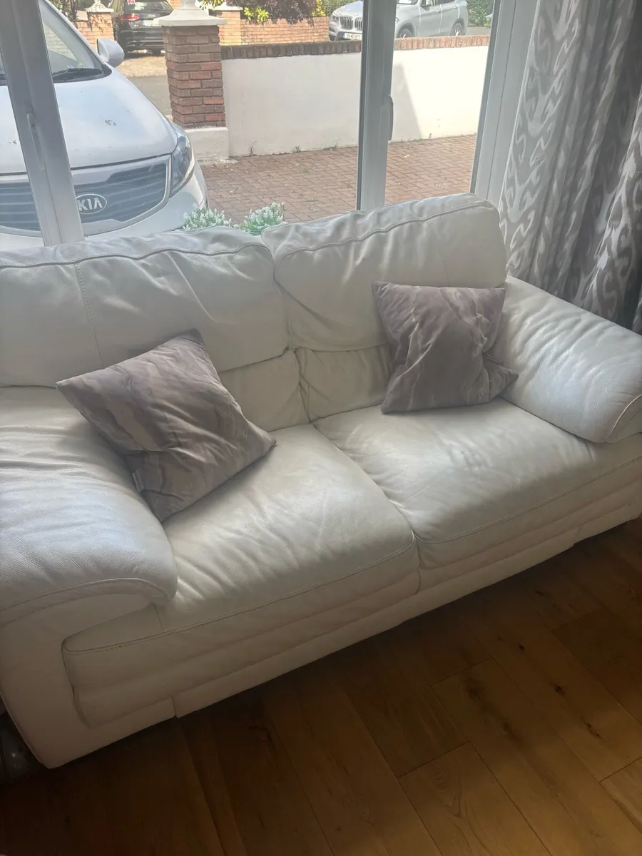 2 and 3 seater white leather sofa - Image 1