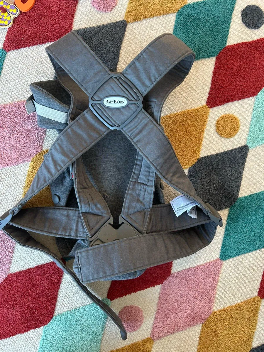Babybjorn Mini Carrier - Image 3