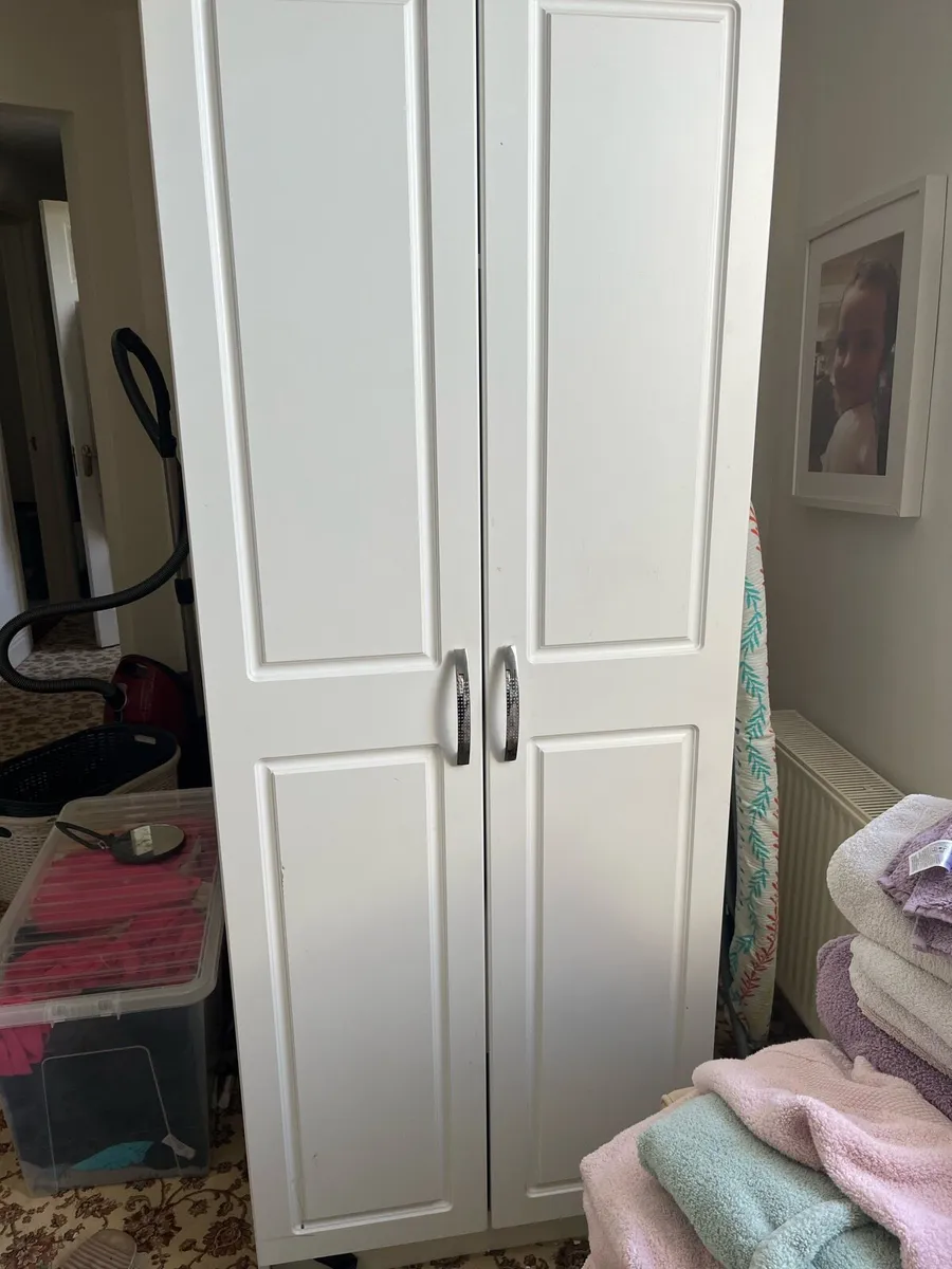 Chest of drawers and wardrobe - Image 2