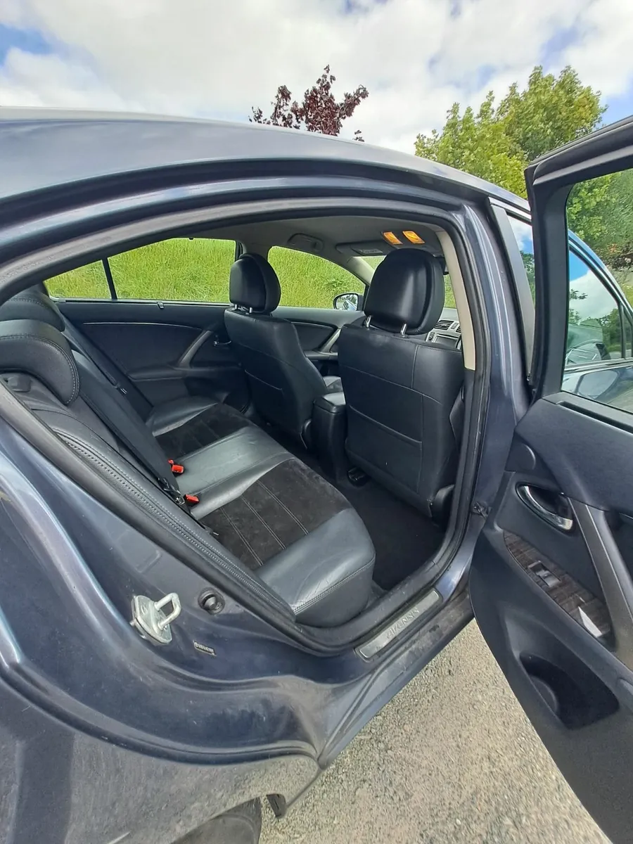 Toyota Avensis 2014 - Image 3