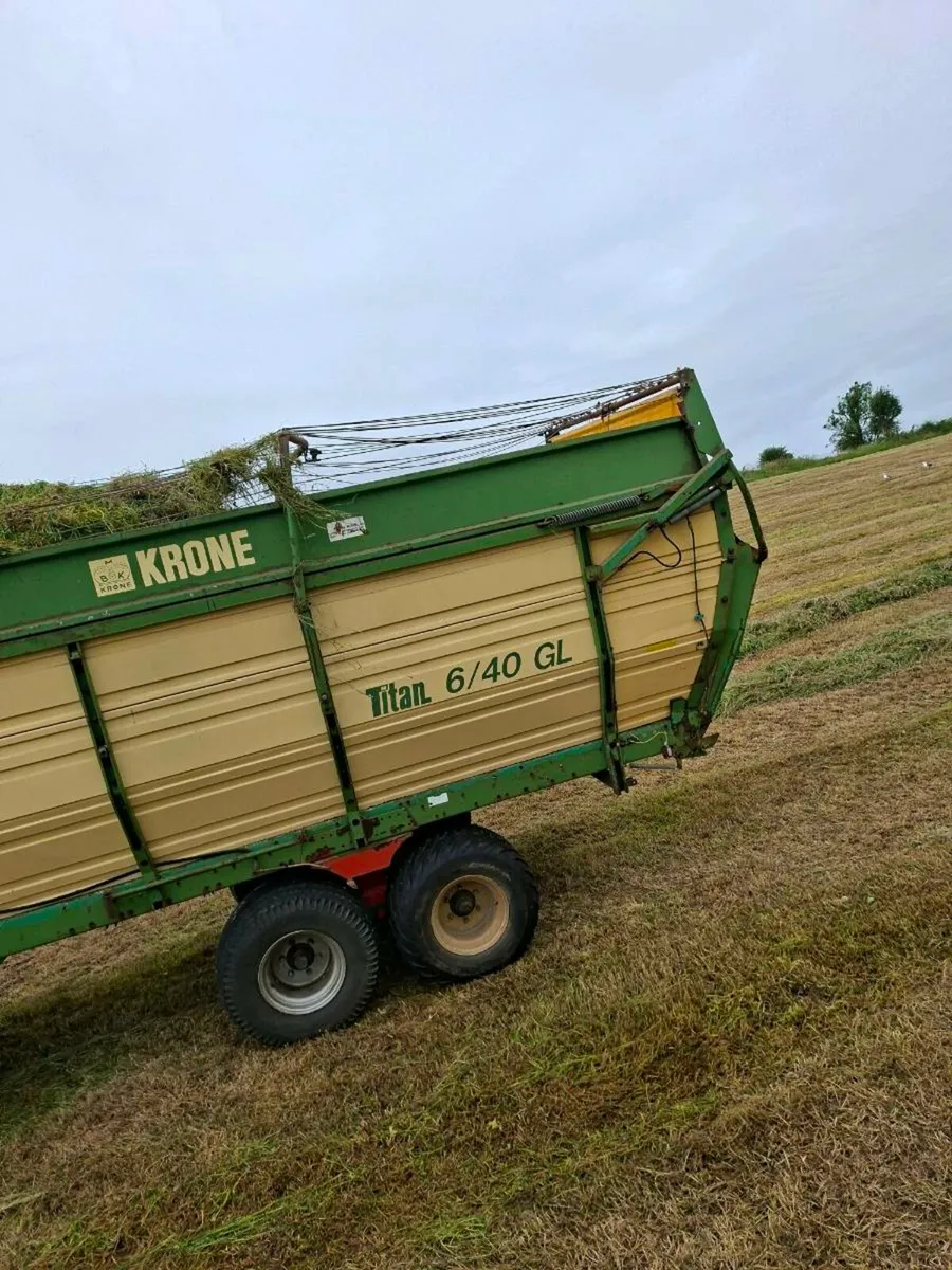 Krone silage wagon - Image 2