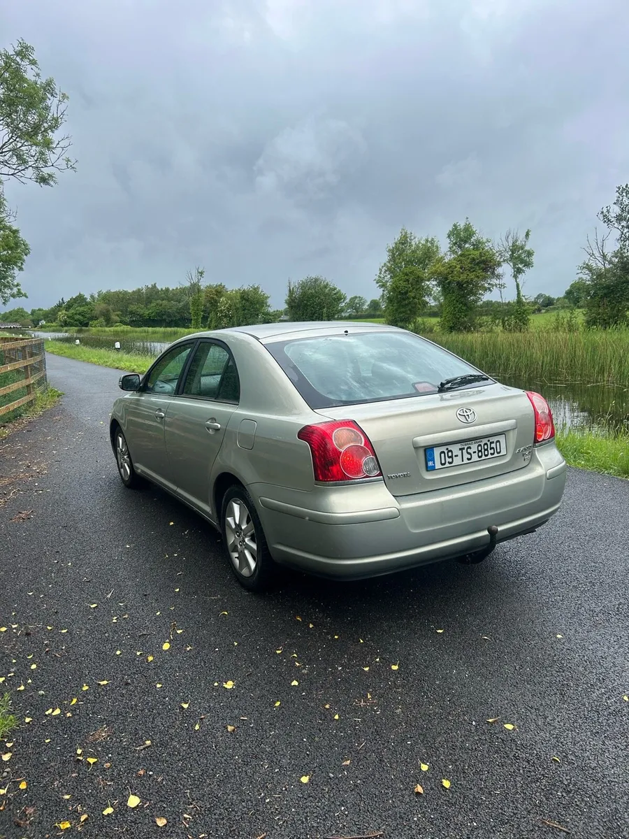 Toyota avensis 2.0 D4D 6 speed - Image 4