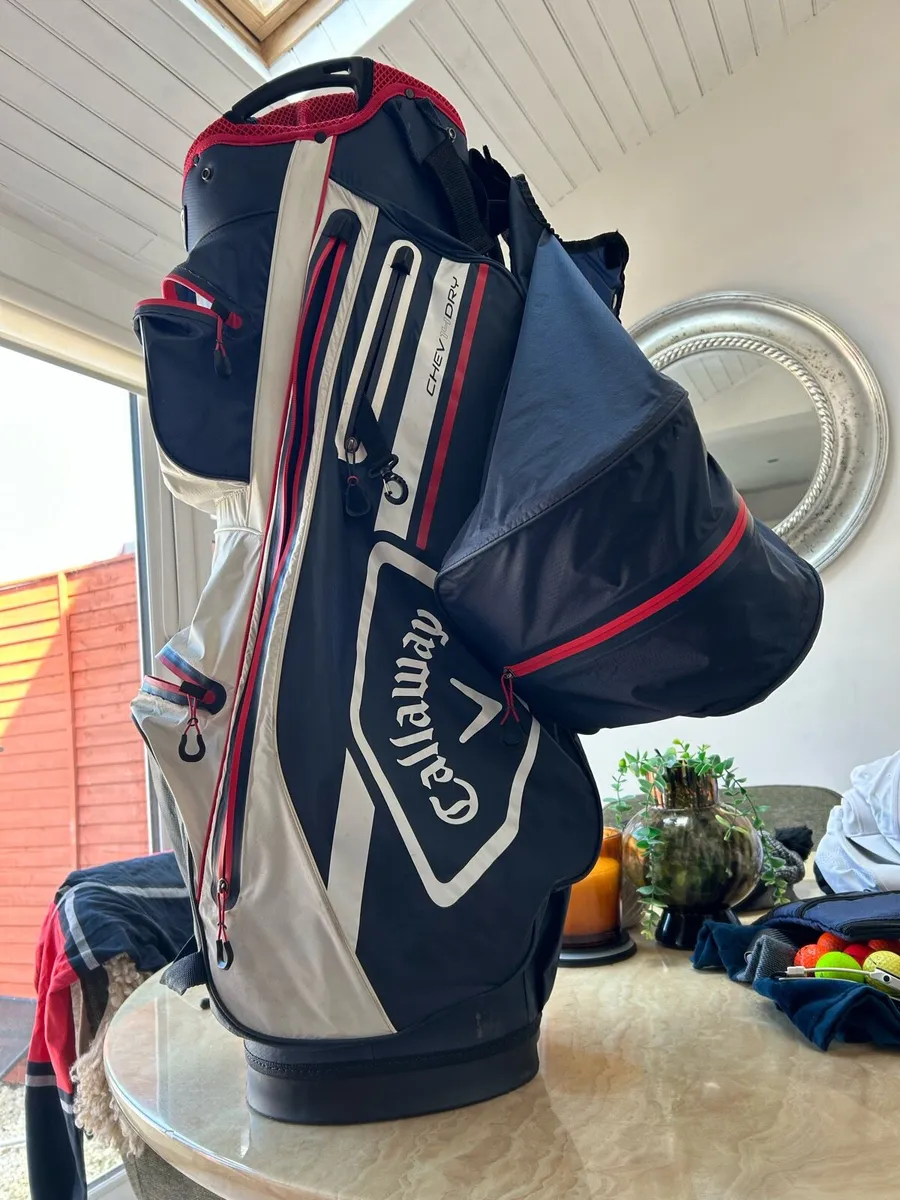 Callaway Chev 14 Dry Golf Cart Bag (Navy) - Image 1