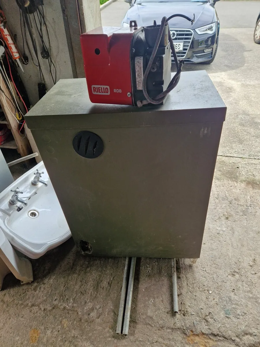 Warmflow condensing boiler and new burner - Image 3
