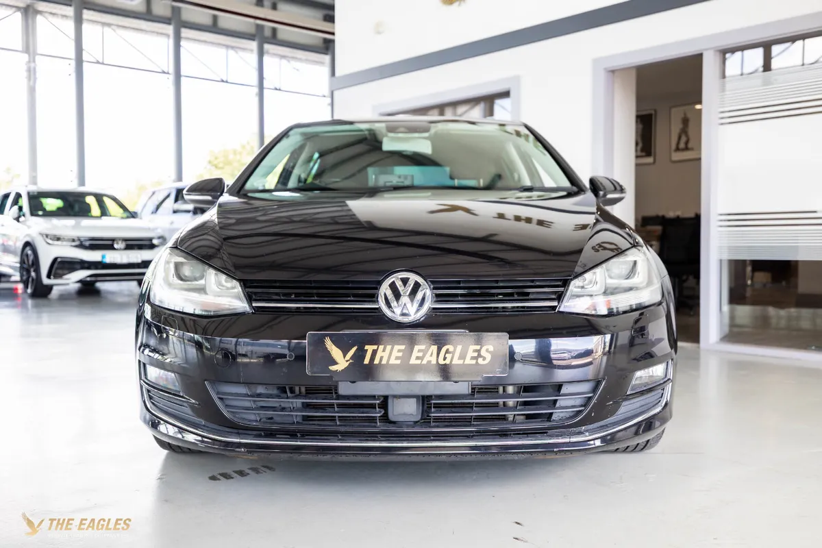 Volkswagen Golf TSI Bluemotion - Image 2