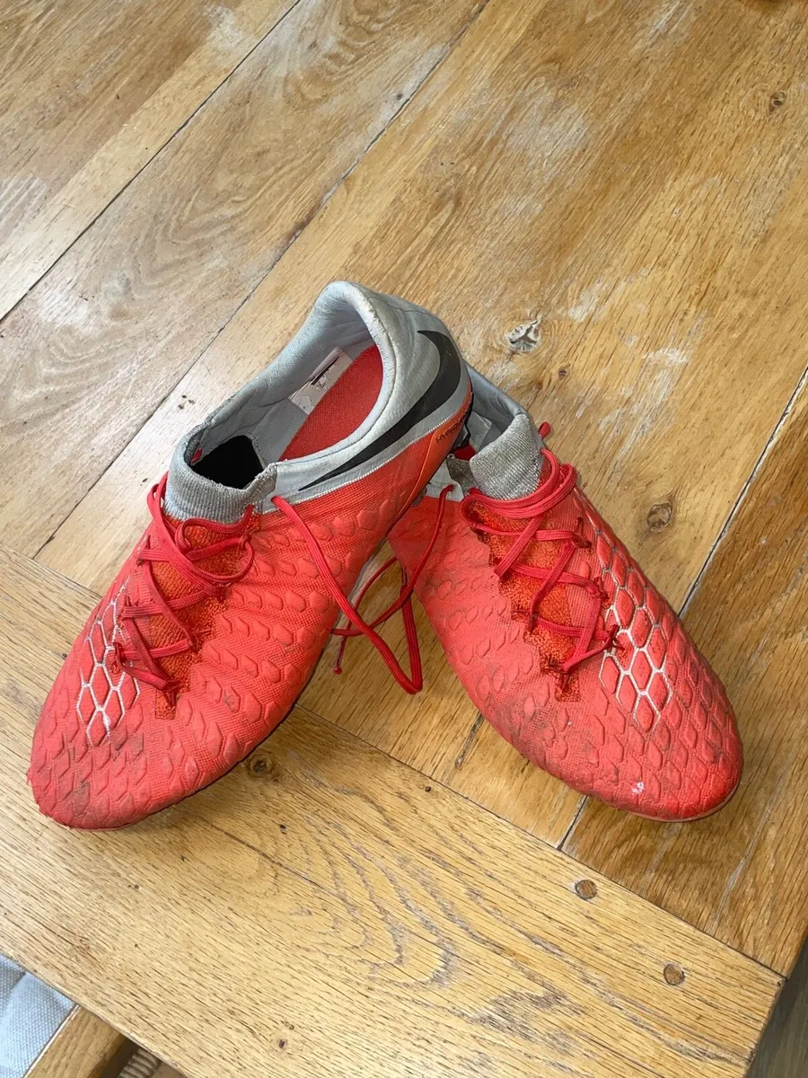 Nike hypervenom 3 football boots - Image 1