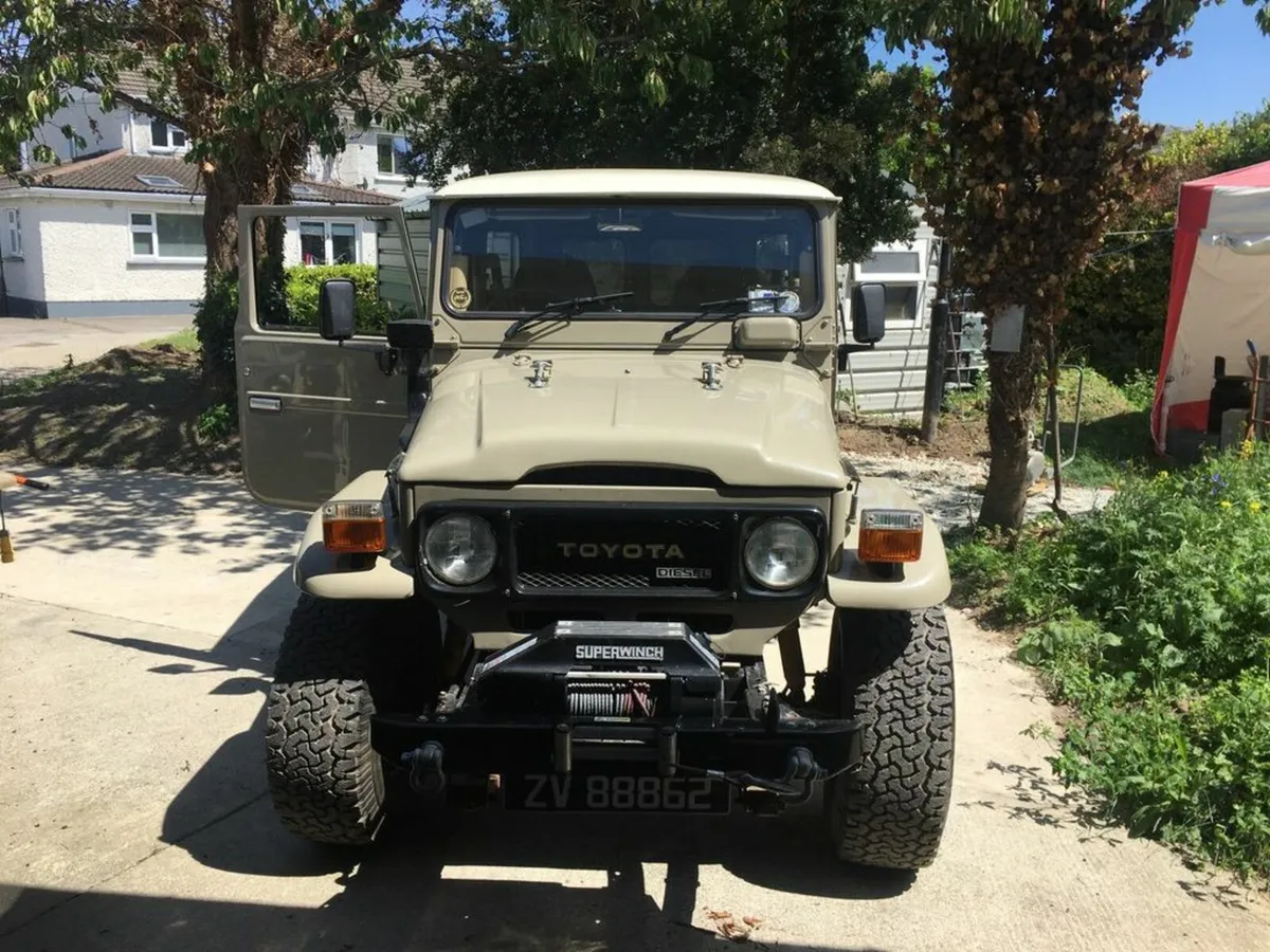 TOYOTA LANDCRUISER BJ 40 1983 - Image 3