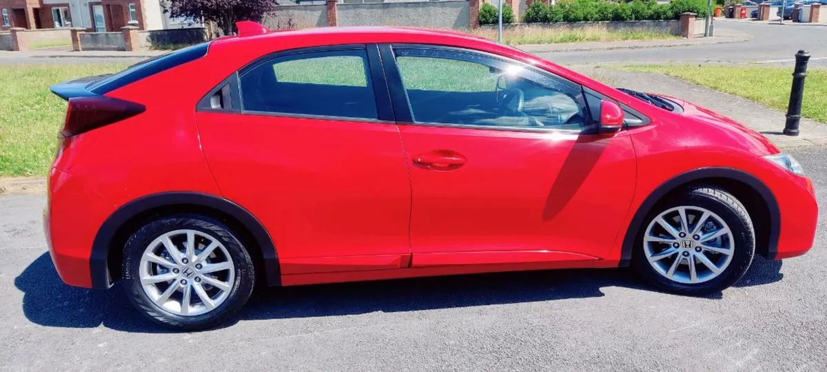 Honda Civic 1.6 Turbo Diesel  (I-DTEC) - Image 2