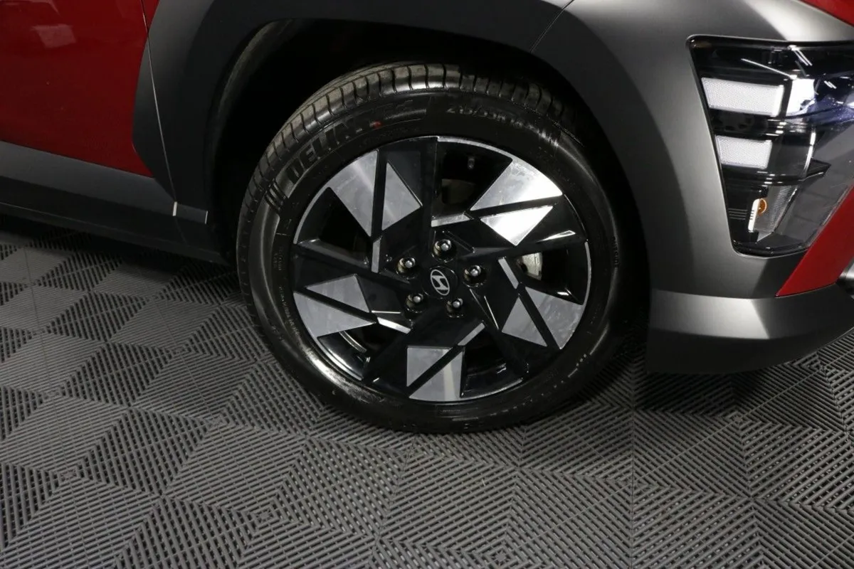 Hyundai Kona Hybrid Elegance 1.6l Petrol Automati - Image 4