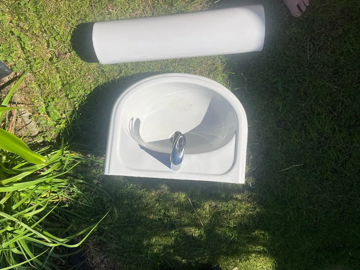 Sink and pedestal
