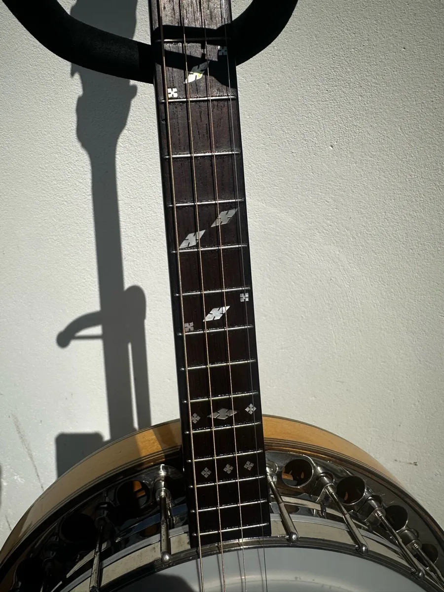 Banjo - Image 4