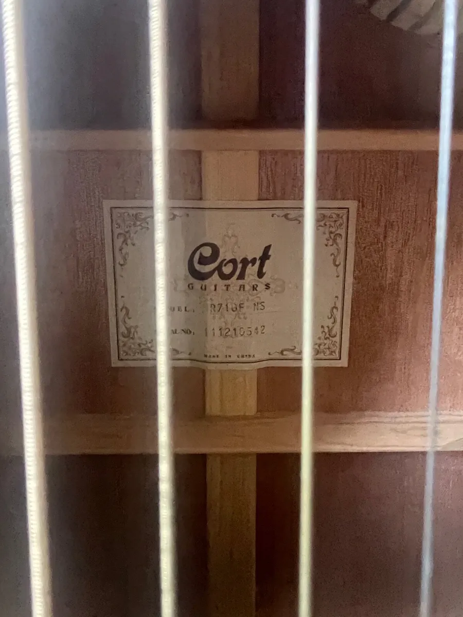 Cort MR710FNS electro-acoustic guitar - Image 3