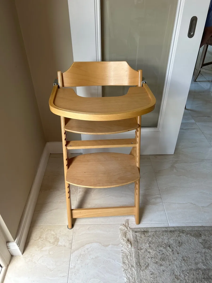 Highchair - Image 1