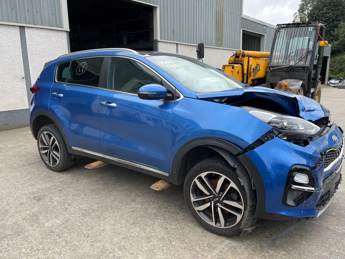 2020 Kia sportage for parts - Image 1