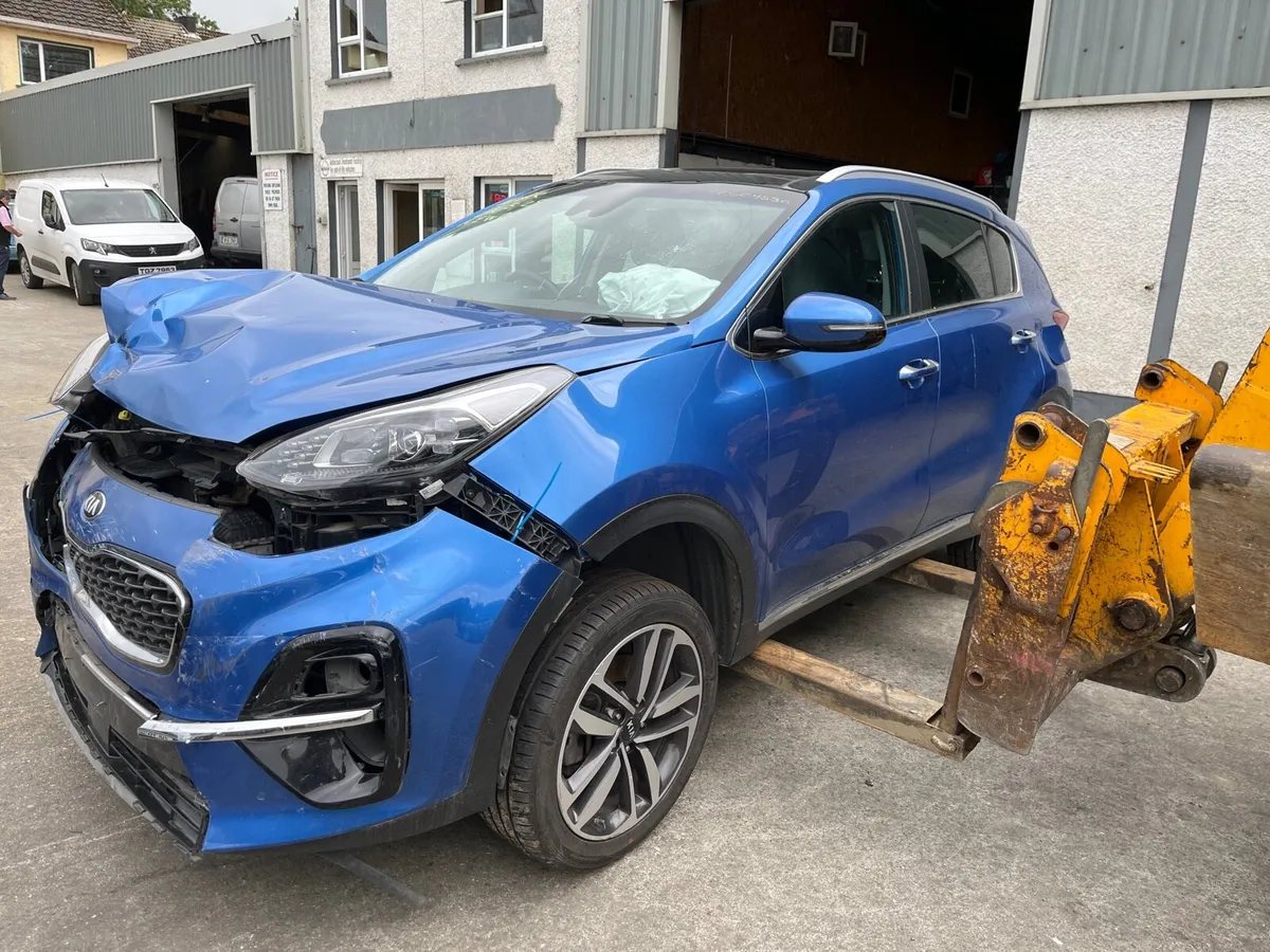2020 Kia sportage for parts - Image 4