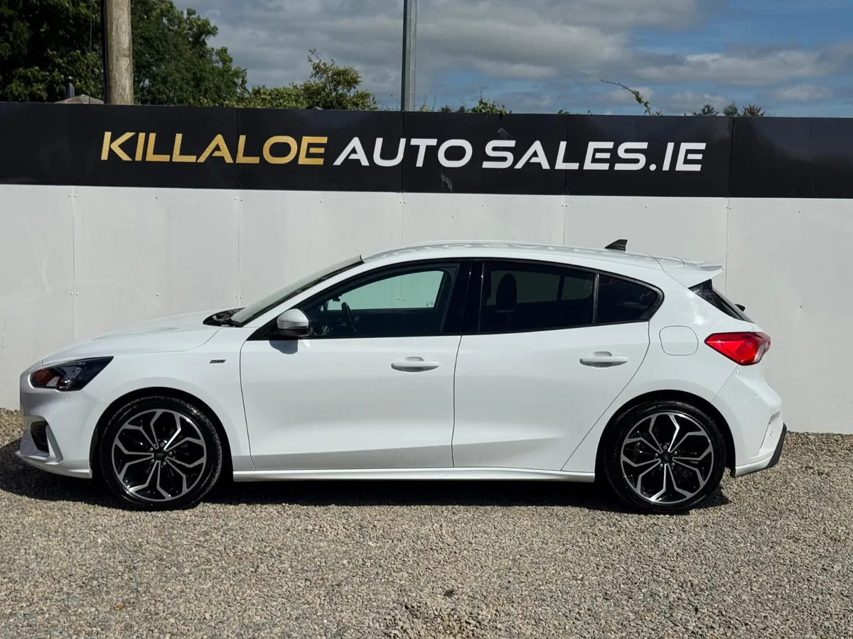 2021 Ford Focus 1.5TDCI ST-Line - Image 4