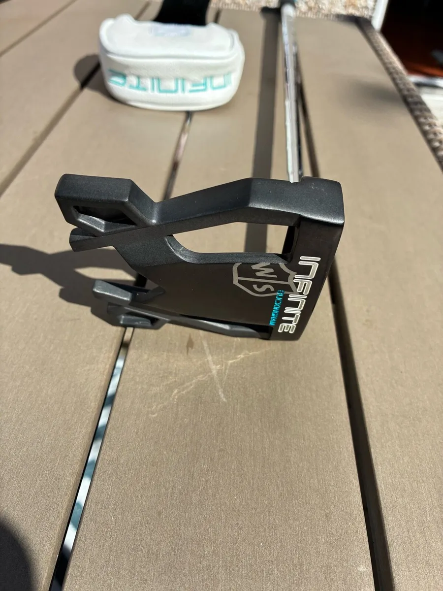 Wilson infinite putter - Image 3