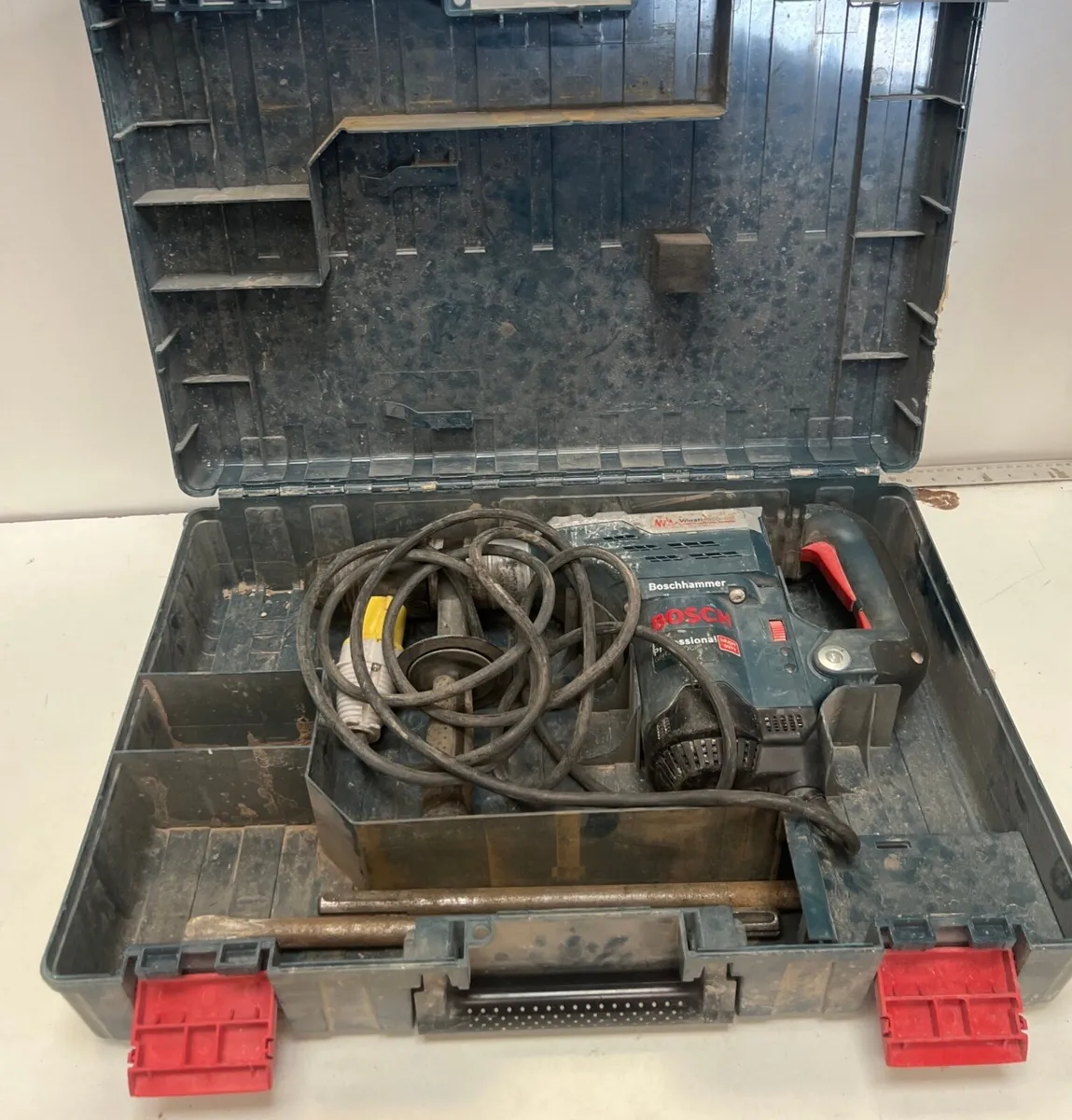 Bosch GBH 5-40 DCE - Image 1