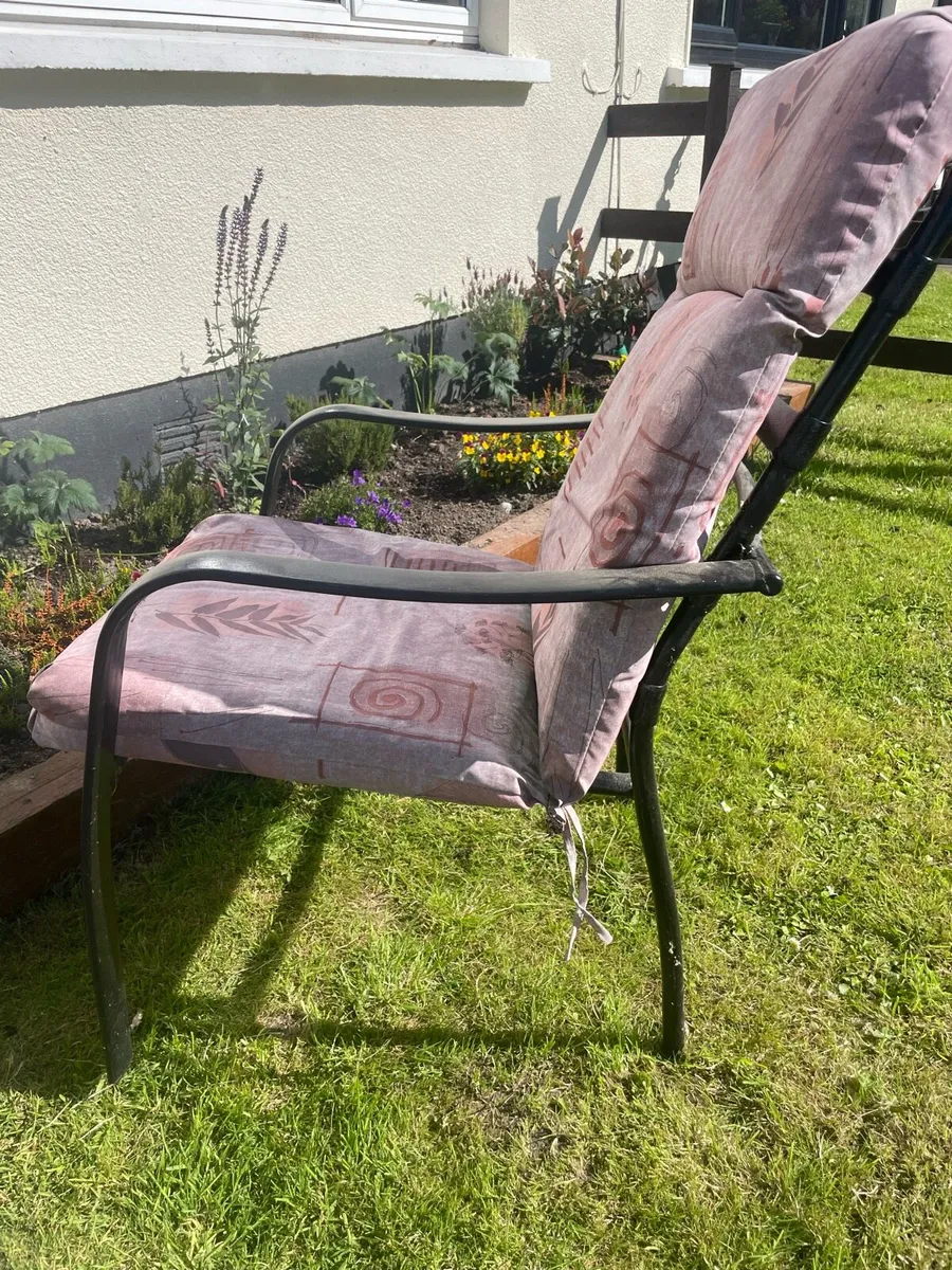 4 Garden Chairs - Image 2
