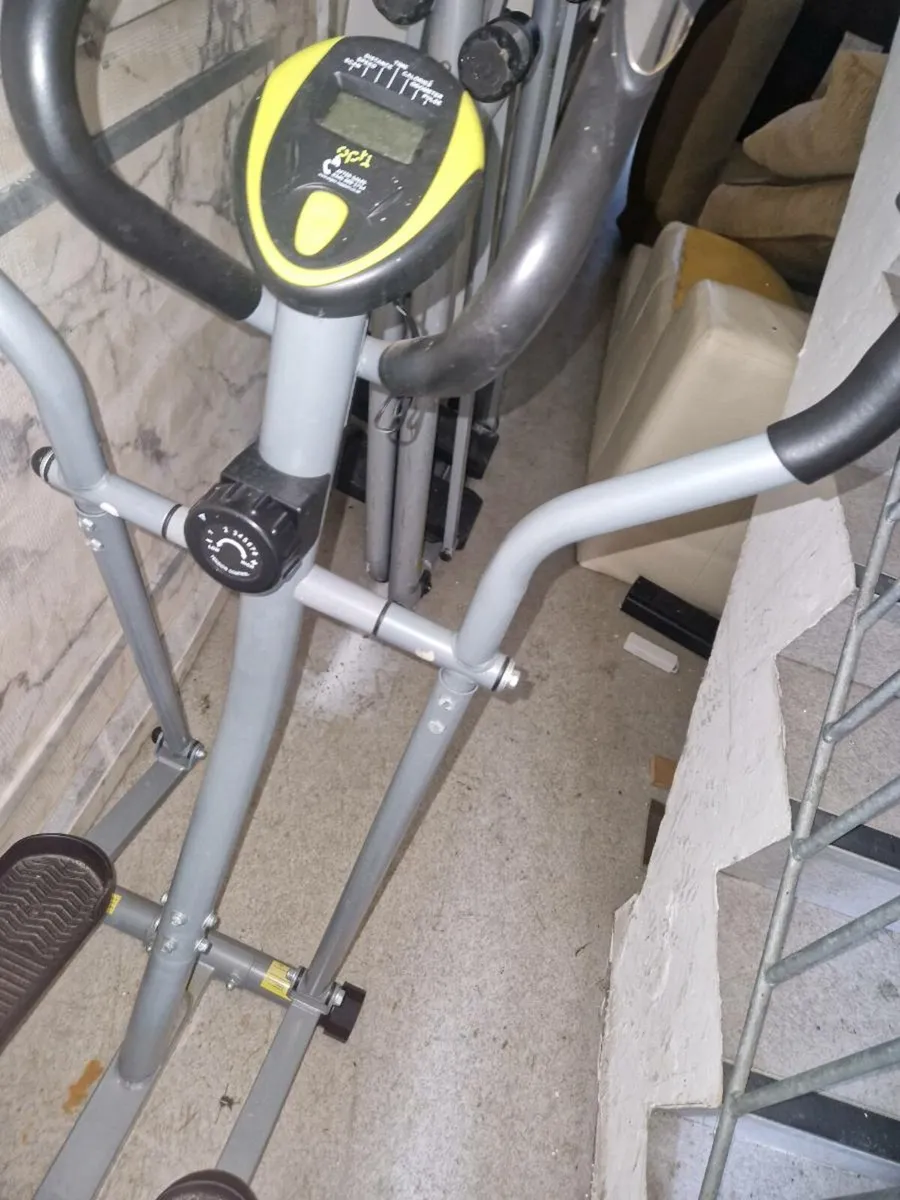 Crosstrainer - Image 2
