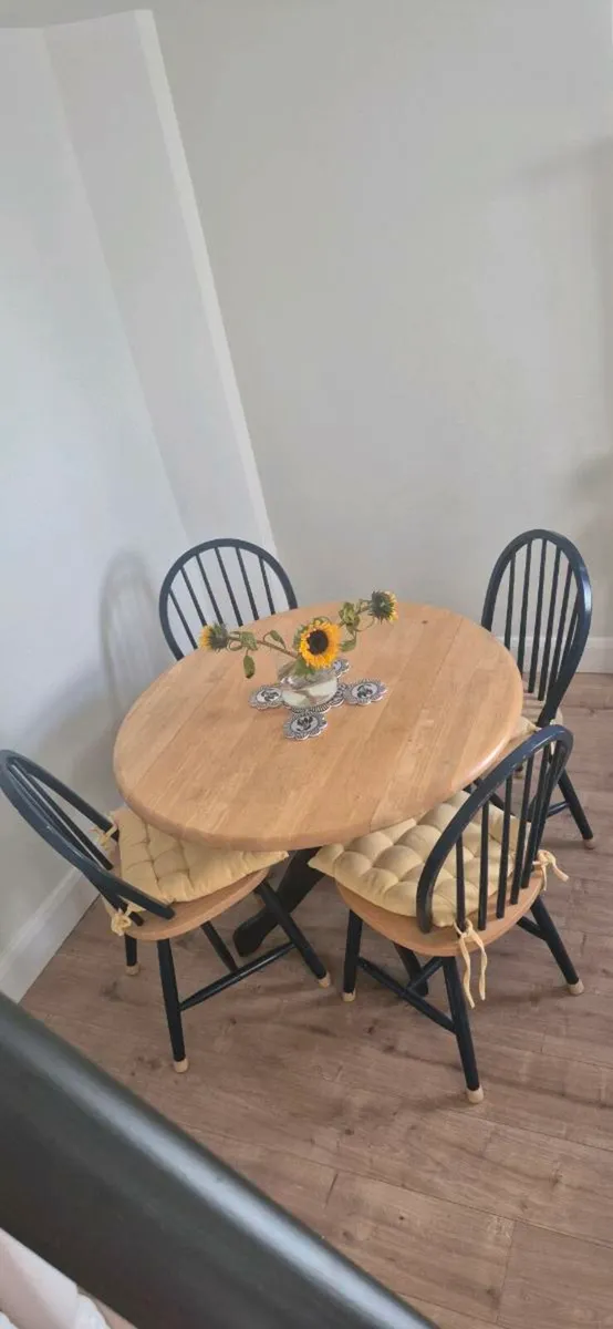 Kitchen Table with Four Chairs - Image 1