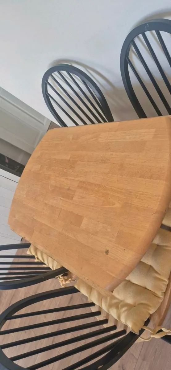 Kitchen Table with Four Chairs - Image 3