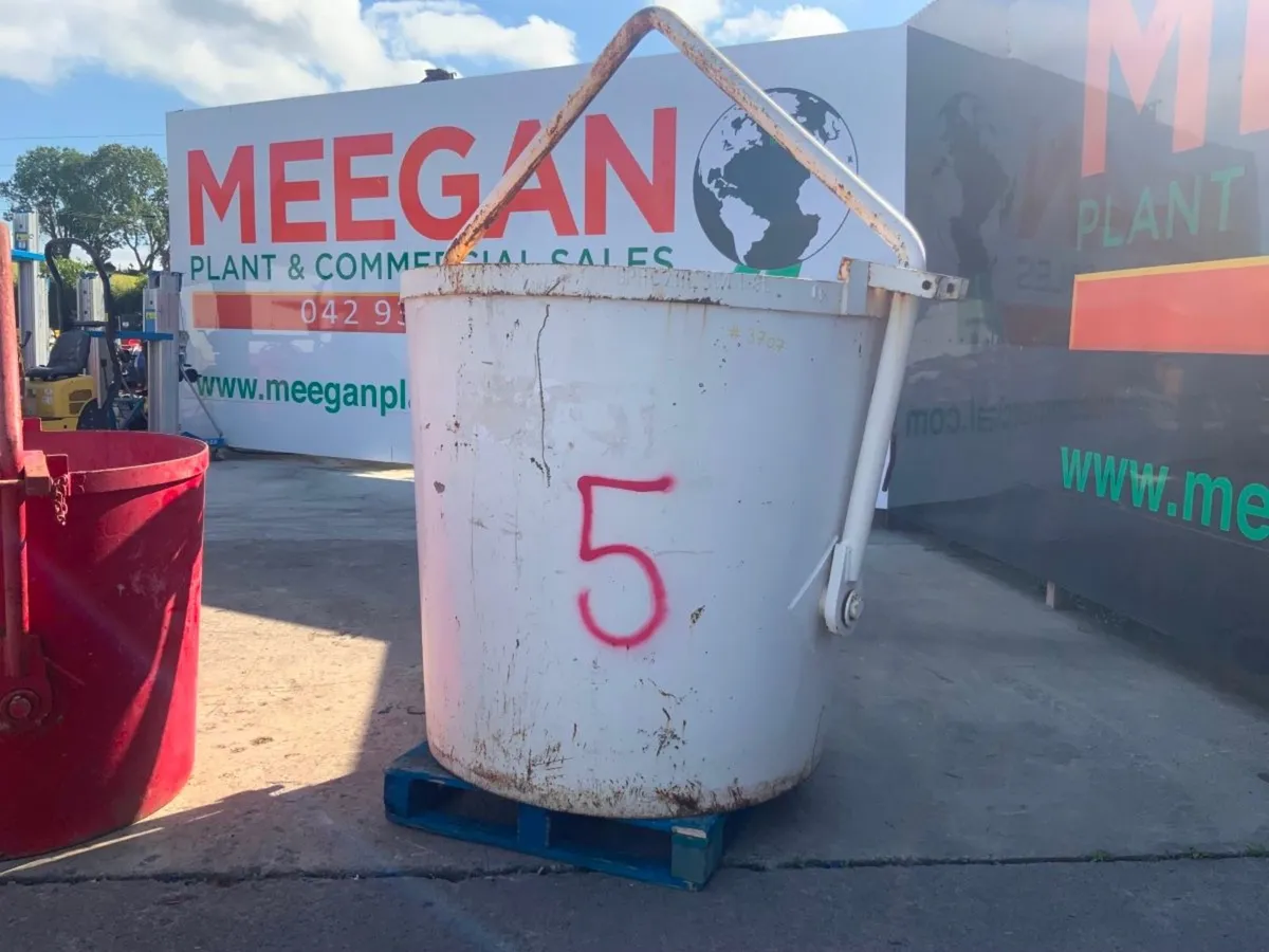 2000lts SELF TIPPING CIRCULAR SKIP.........3707-5. - Image 2