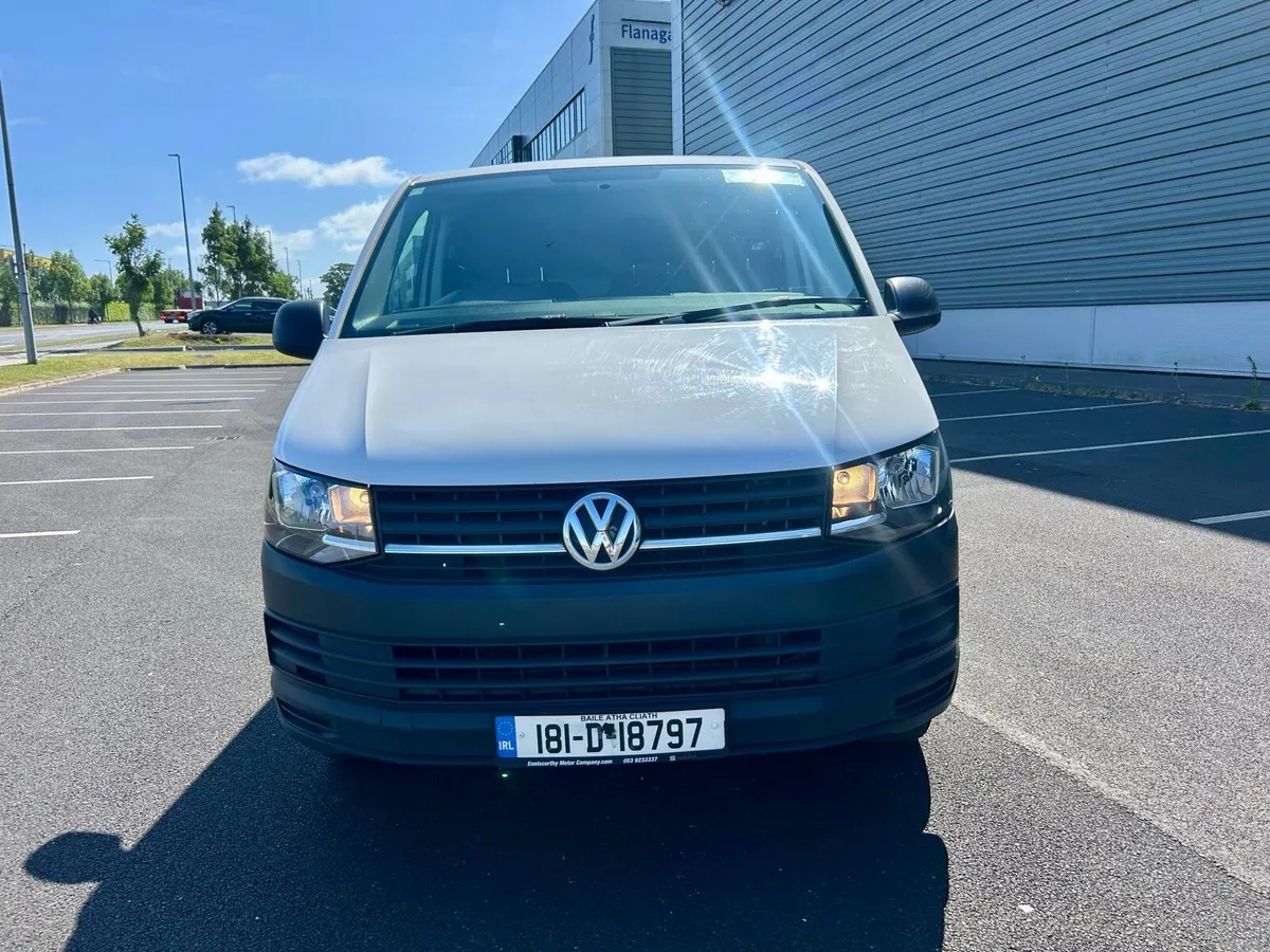 2018 Volkswagen Transporter New Test - Image 3