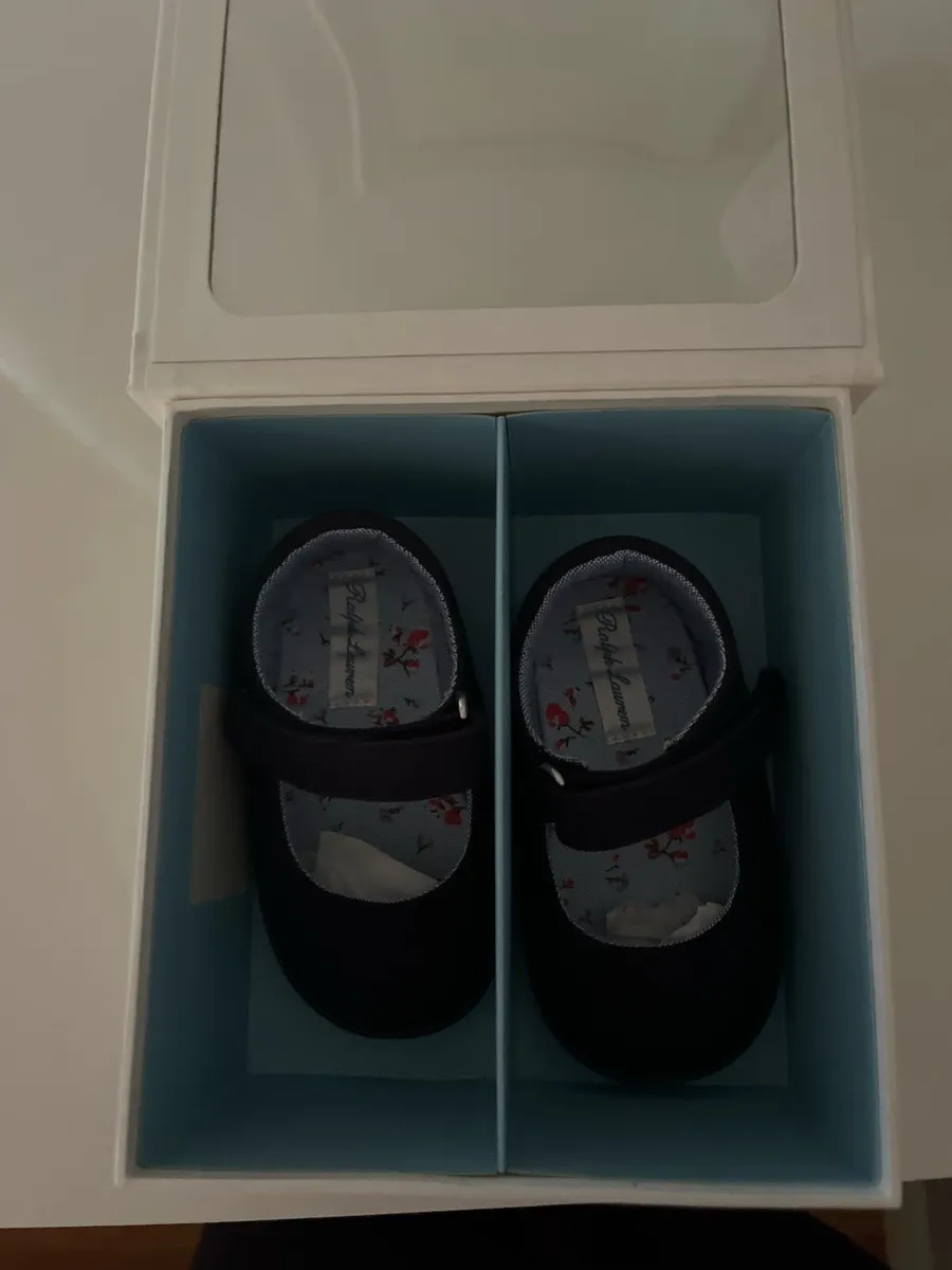 Ralph Lauren Kids Shoes. - Image 3
