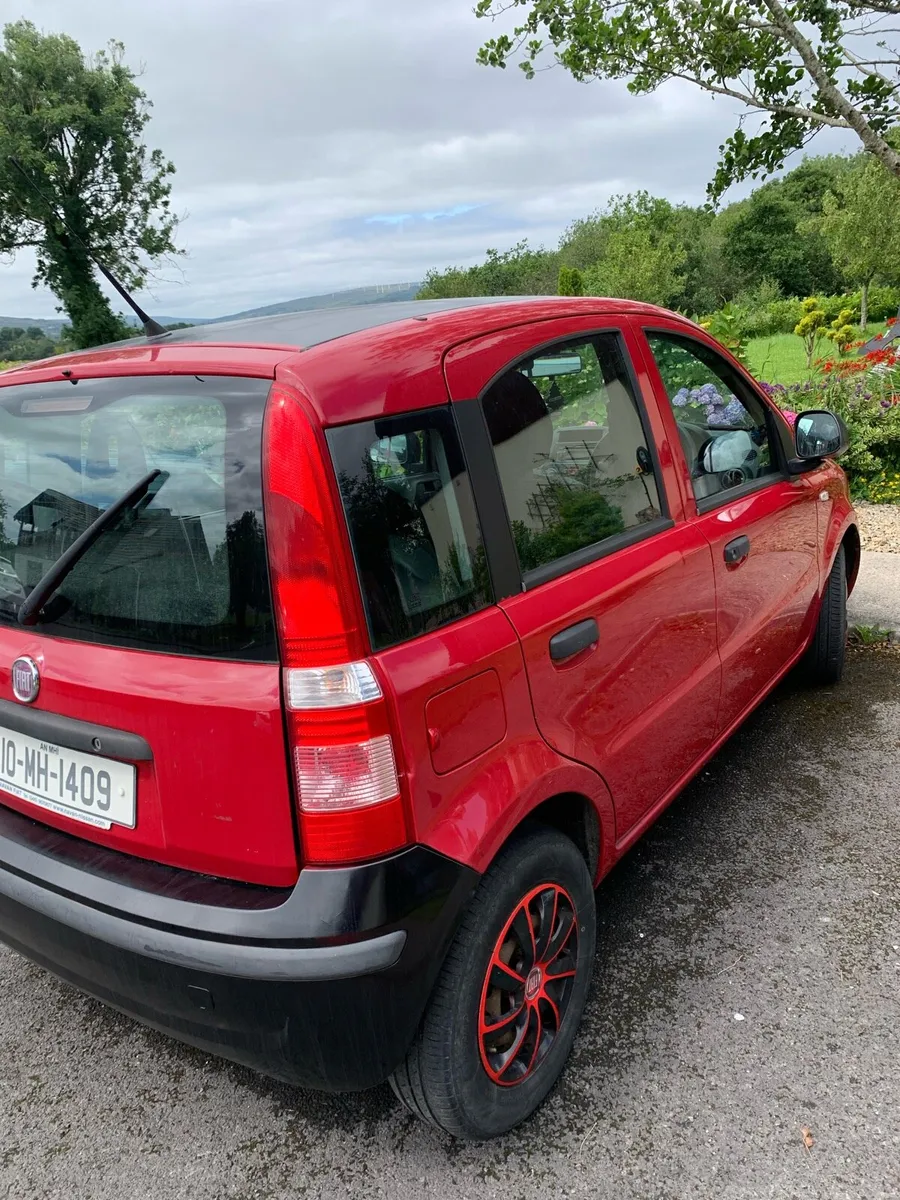 Car - Image 4