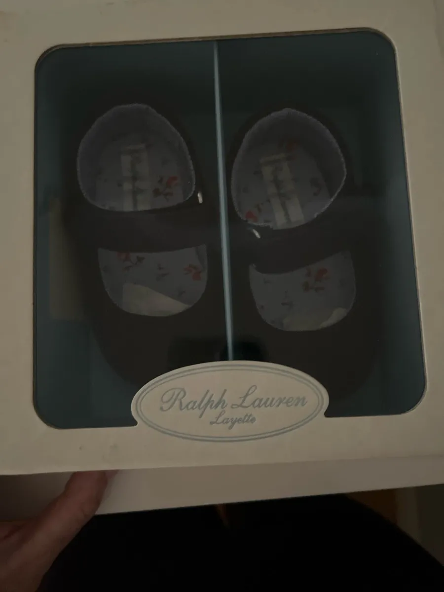 Ralph Lauren Kids Shoes. - Image 4