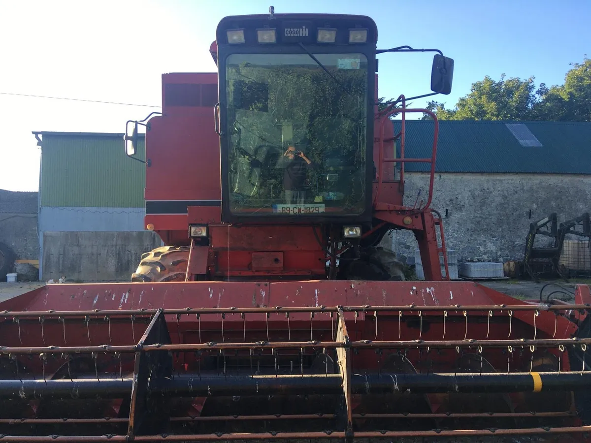 Case International 1660 Axial Flow Combine 1989 - Image 1