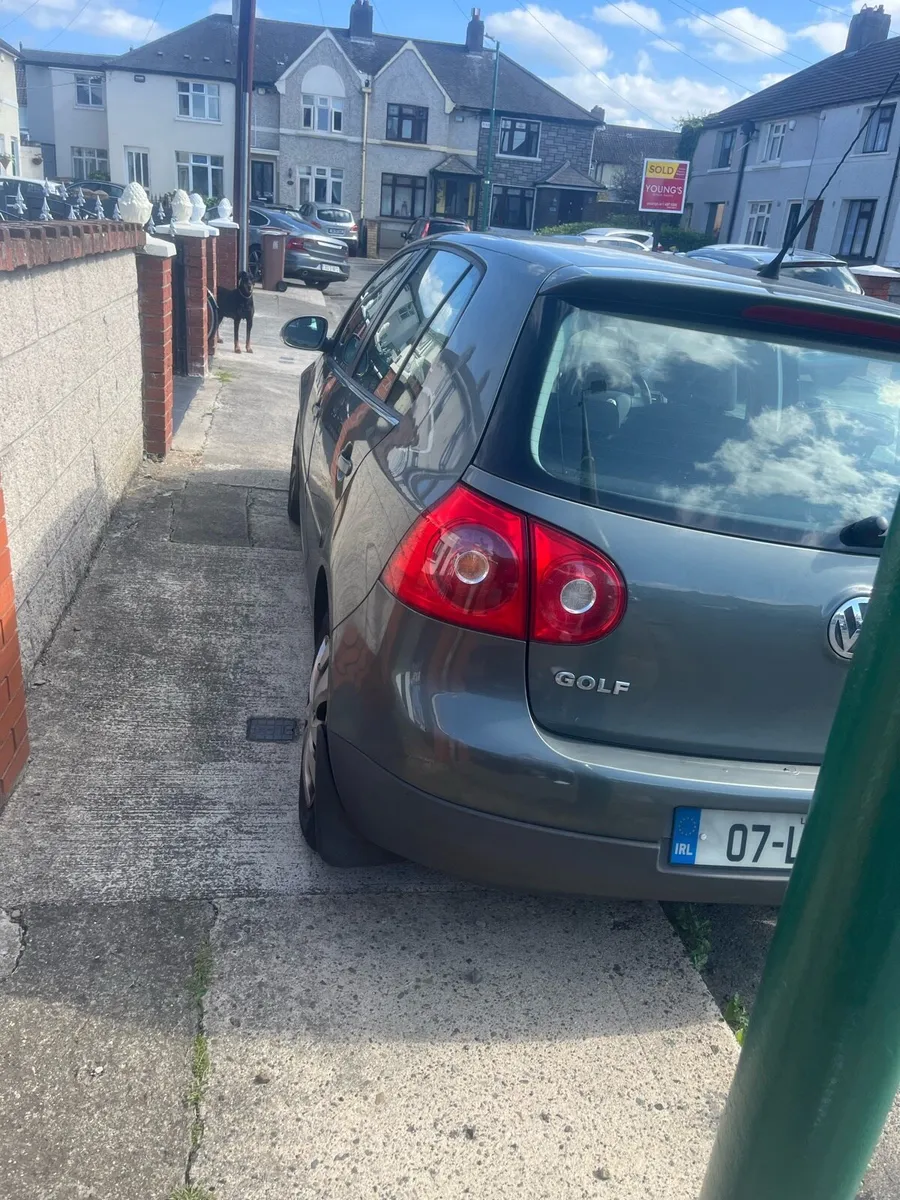 Volkswagen Golf 1.4 petrol - Image 4