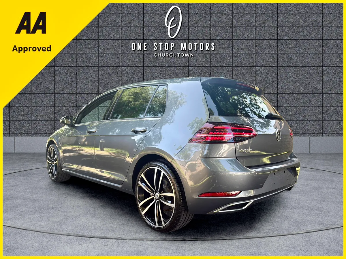 2018 VW Golf 1.4TSI AUTO MK7.5 *HUGE SPEC* 51,000K - Image 2