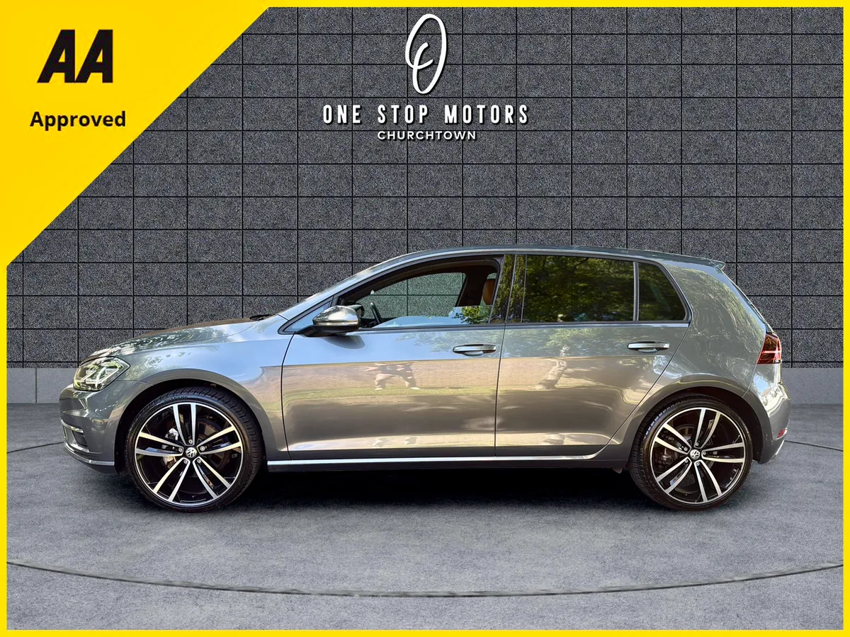 2018 VW Golf 1.4TSI AUTO MK7.5 *HUGE SPEC* 51,000K - Image 3