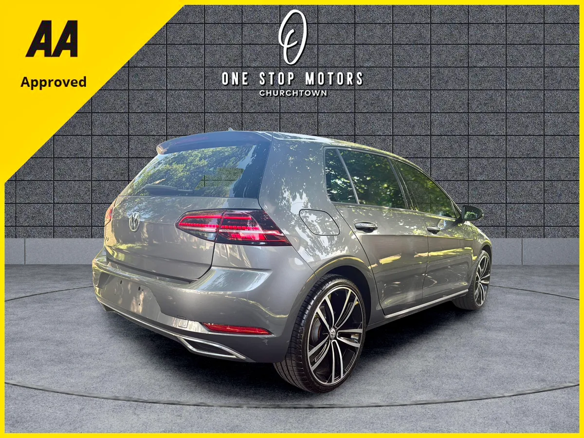 2018 VW Golf 1.4TSI AUTO MK7.5 *HUGE SPEC* 51,000K - Image 4