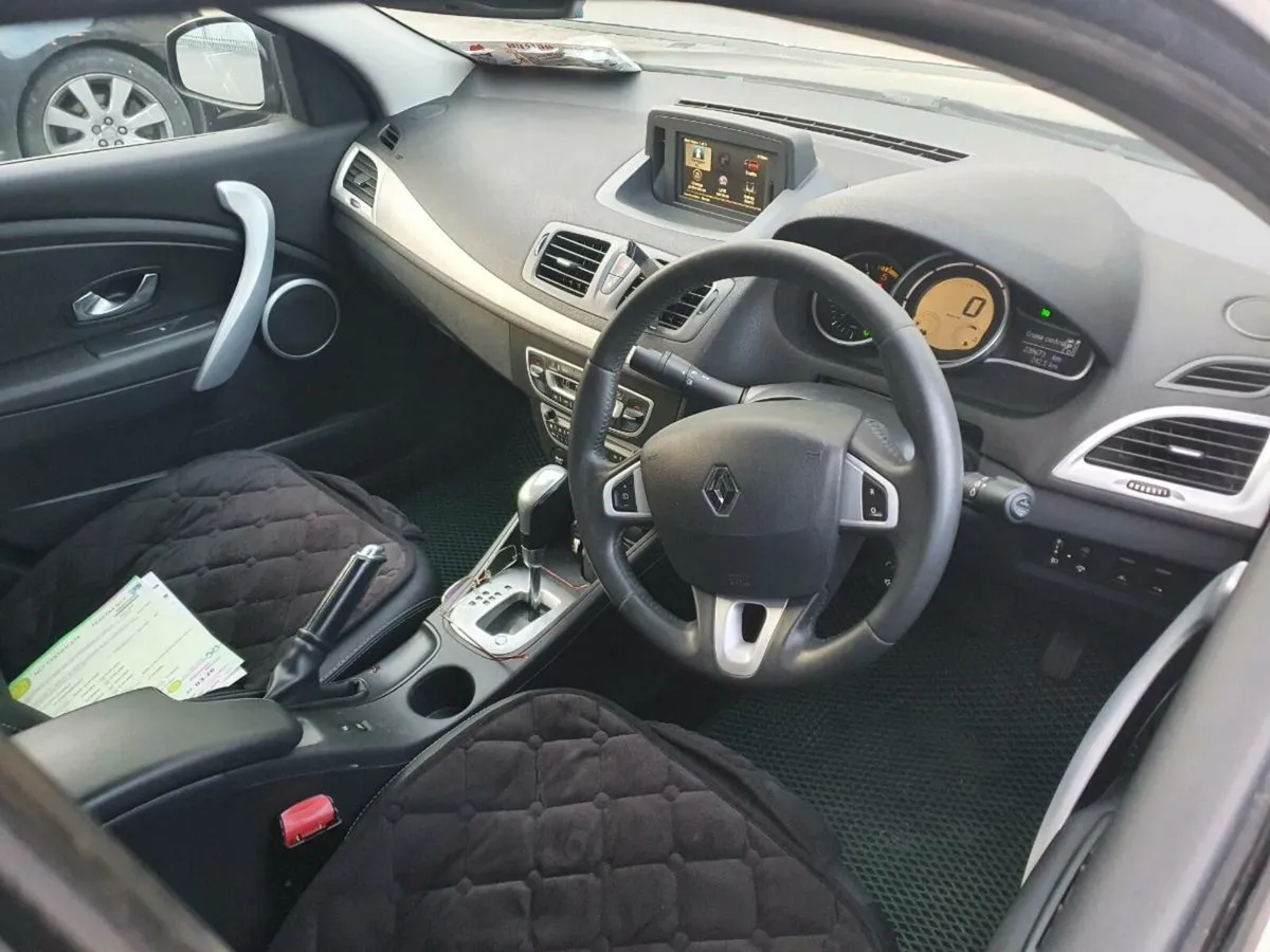 Renault Fluence automatic - Image 3