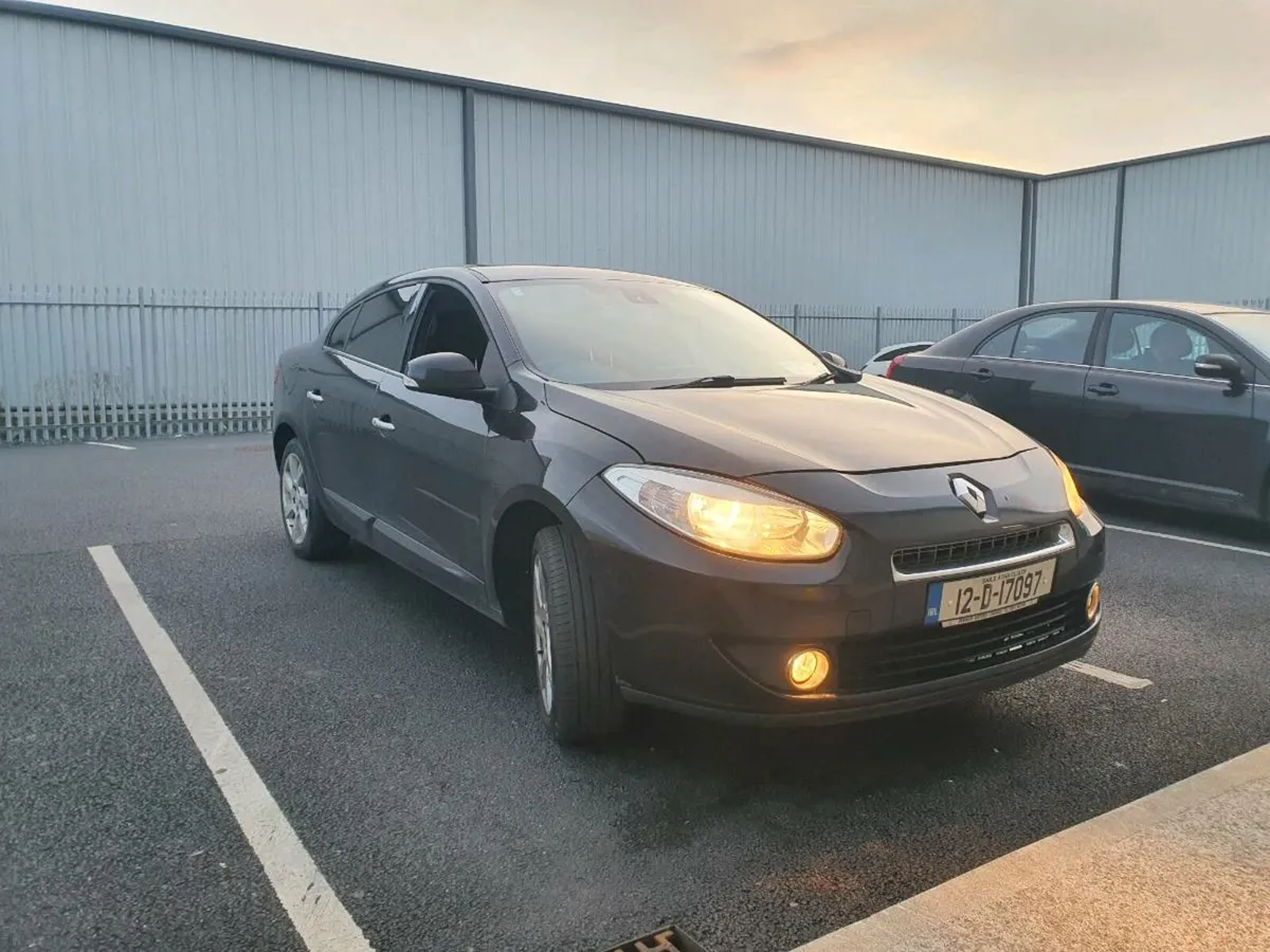 Renault Fluence automatic - Image 4