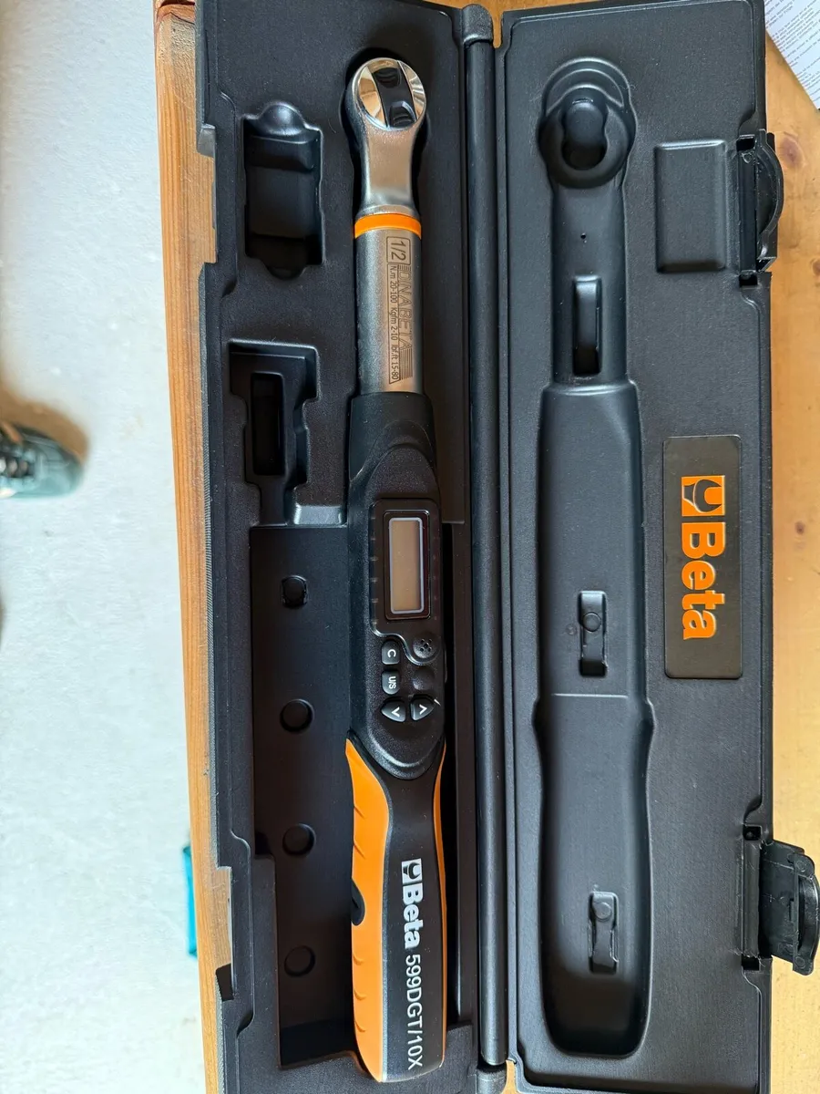 Digital Torque Wrench - Image 1