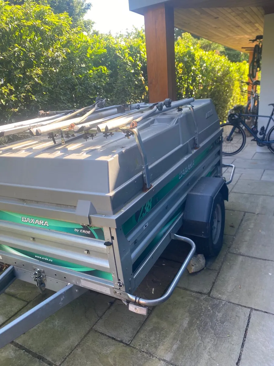 Erde Daxara 238 Hard Top Trailer | 5 bike racks - Image 4