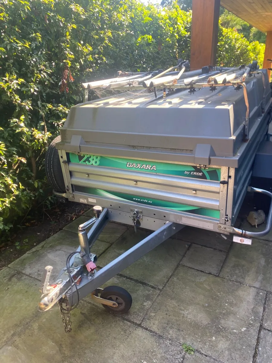 Erde Daxara 238 Hard Top Trailer | 5 bike racks - Image 2