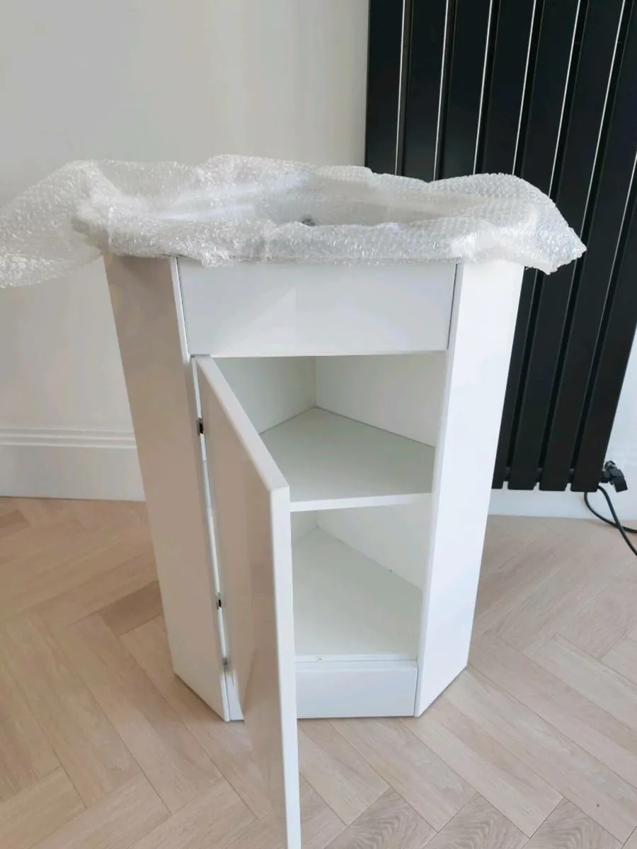 New Corner Cabinet Vanity Unit with Ceramic Basin - Image 3