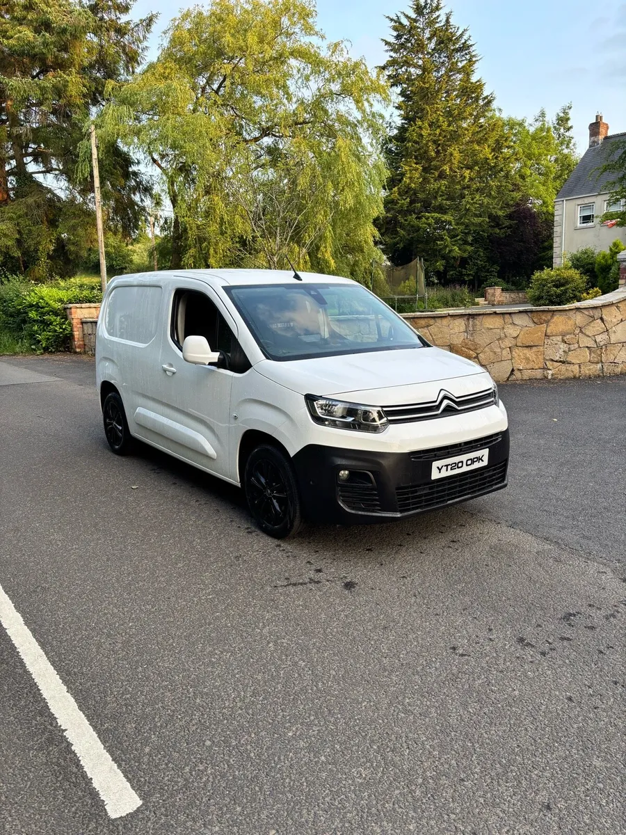 Citroen berlingo high spec NO VAT - Image 1