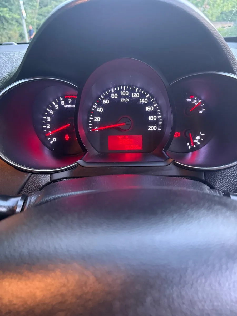 Kia Picanto 2016 – 1.0 Petrol, Manual - Image 3