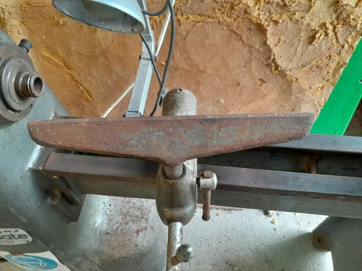 Union Graduate wood turning lathe - Image 3