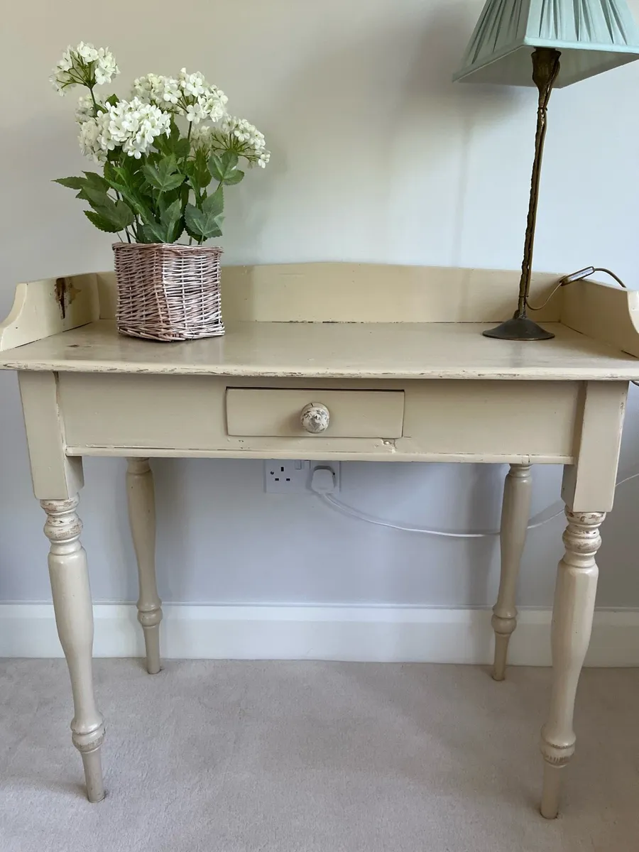 Solid hand painted pine side table - Image 2