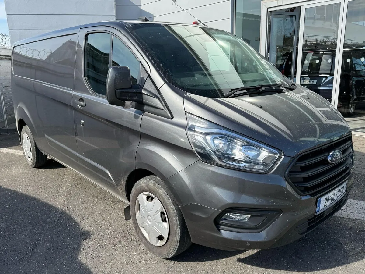 Ford Transit Custom Van **AUTO** - Image 1