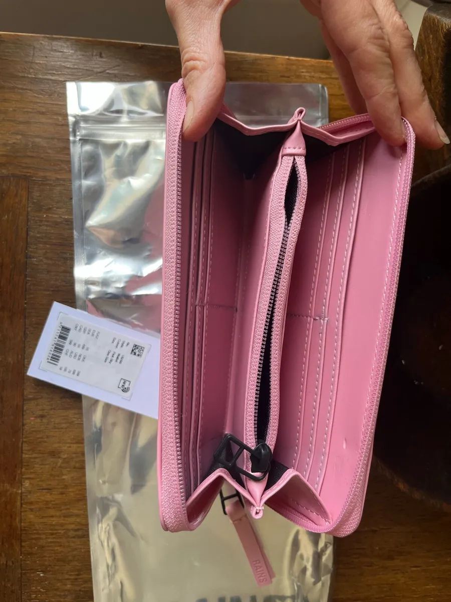 RAINS wallet, pink, BNWT - Image 3