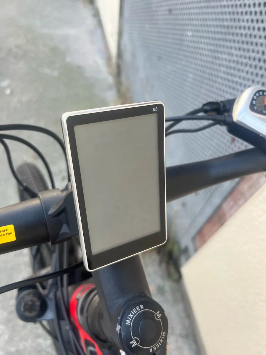 E bike - Image 4